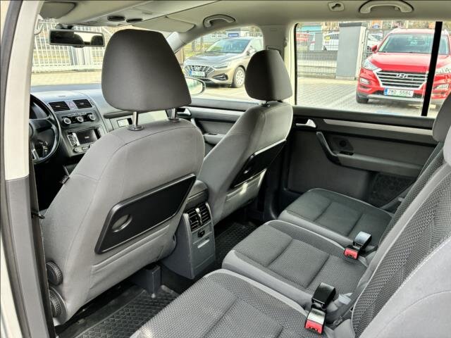 Volkswagen Touran MPV 2,0 l 103 kw