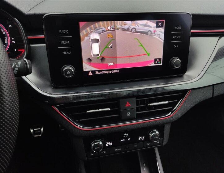 Škoda Scala Hatchback 1,5 l 110 kw