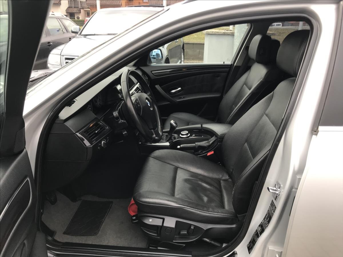 BMW Řada 5 Kombi 2,0 l 120 kw