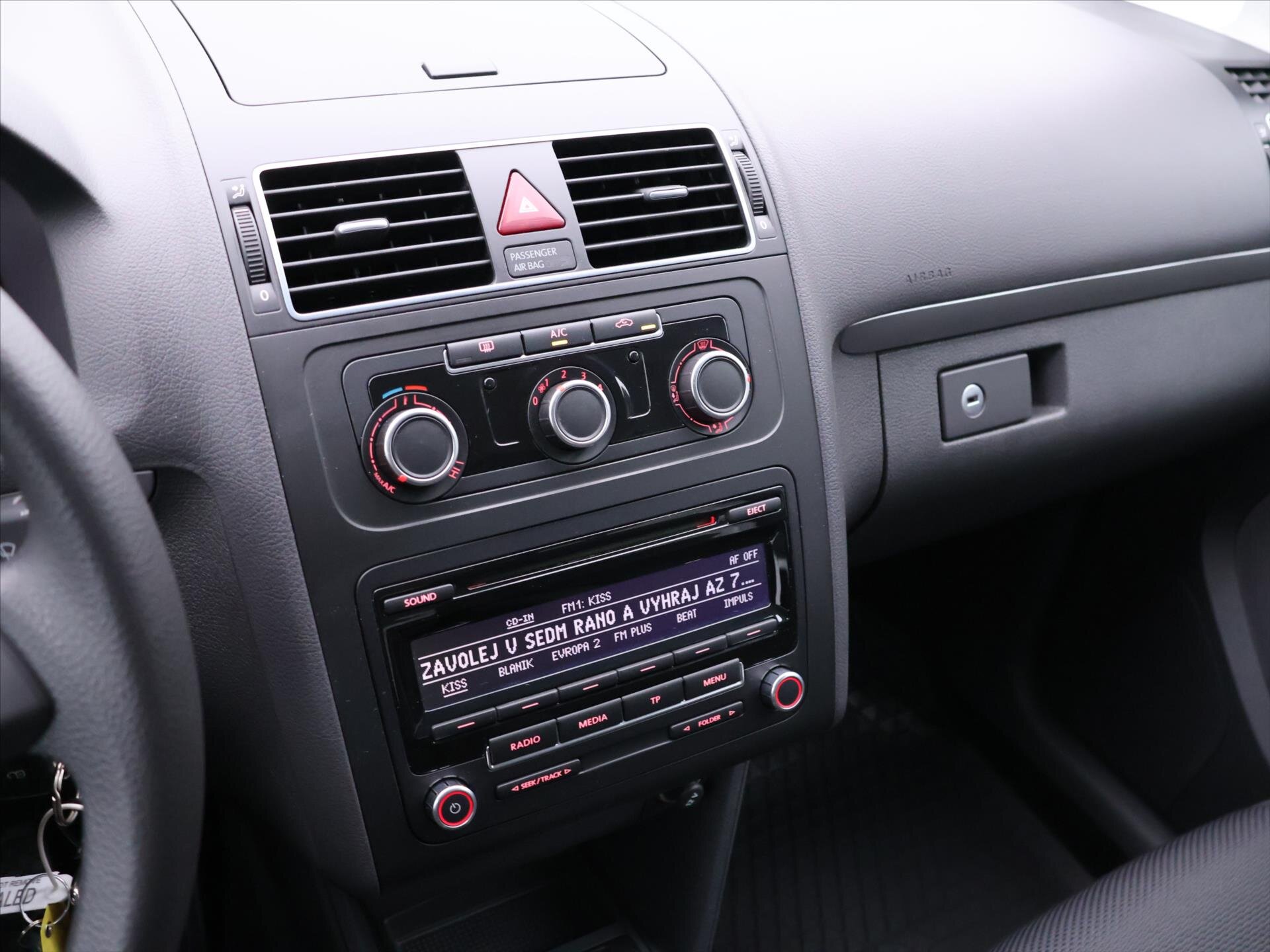 Volkswagen Touran MPV 1,6 l 77 kw