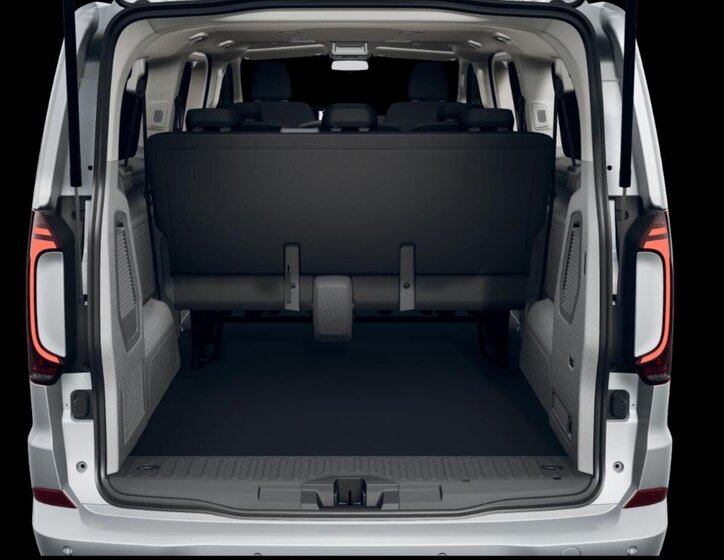 Volkswagen Caravelle Kombi 2,0 l 125 kw