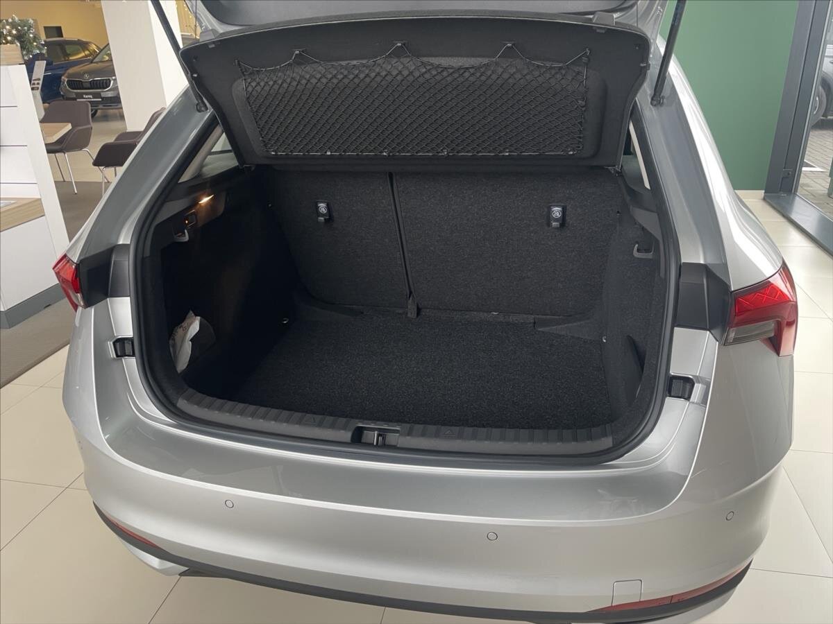 Škoda Scala Hatchback 1,5 l 110 kw