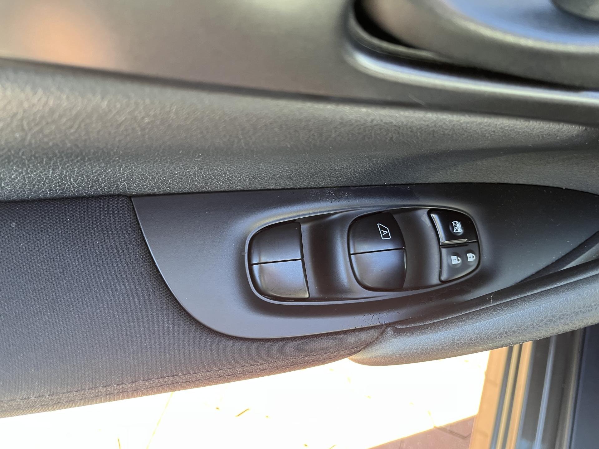 Nissan Qashqai SUV / Terénní 1,2 l 85 kw