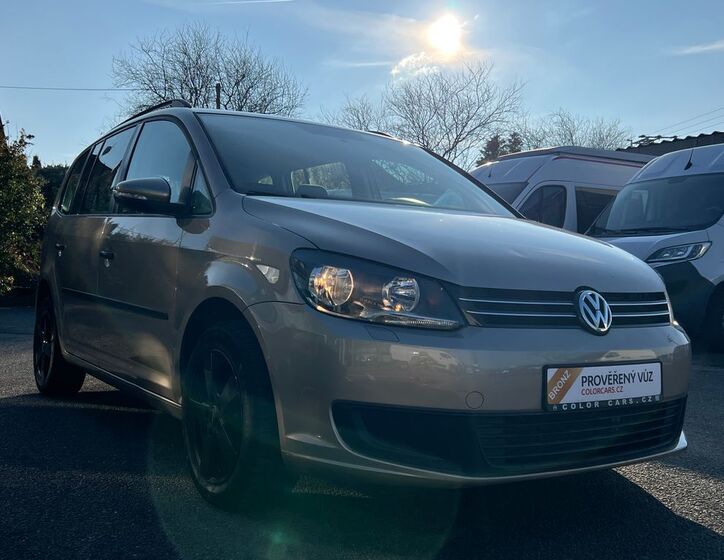 Volkswagen Touran 14