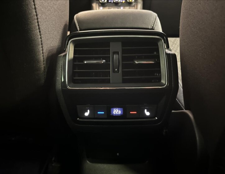 Škoda Karoq SUV 2,0 l 110 kw