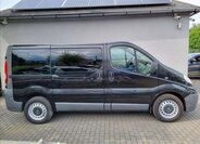 Opel Vivaro VAN / Minibus 2,5 l 107 kw