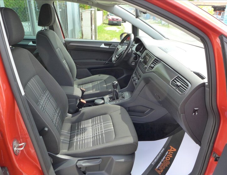 Volkswagen Golf Sportsvan MPV 1,2 l 63 kw