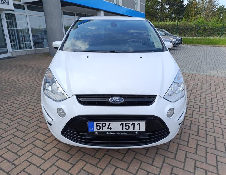 Ford S-MAX MPV 2,0 l 103 kw