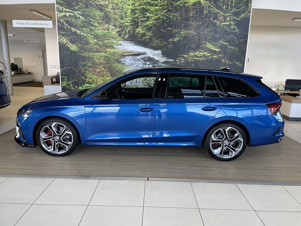 Škoda Octavia Kombi 2,0 l 180 kw