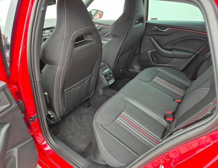 Škoda Scala Hatchback 1,0 l 85 kw