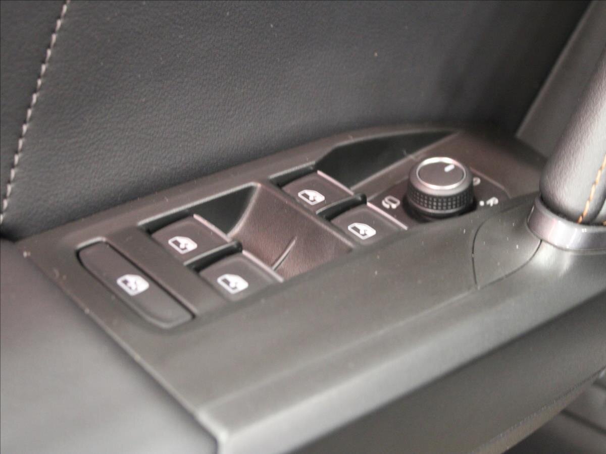 Cupra Formentor Kombi 2,0 l 228 kw