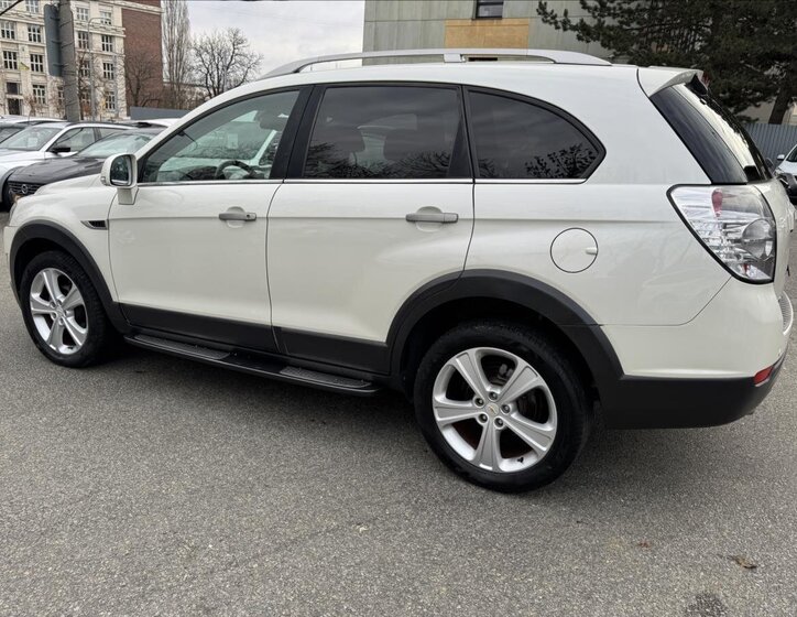 Chevrolet Captiva SUV 2,2 l 135 kw