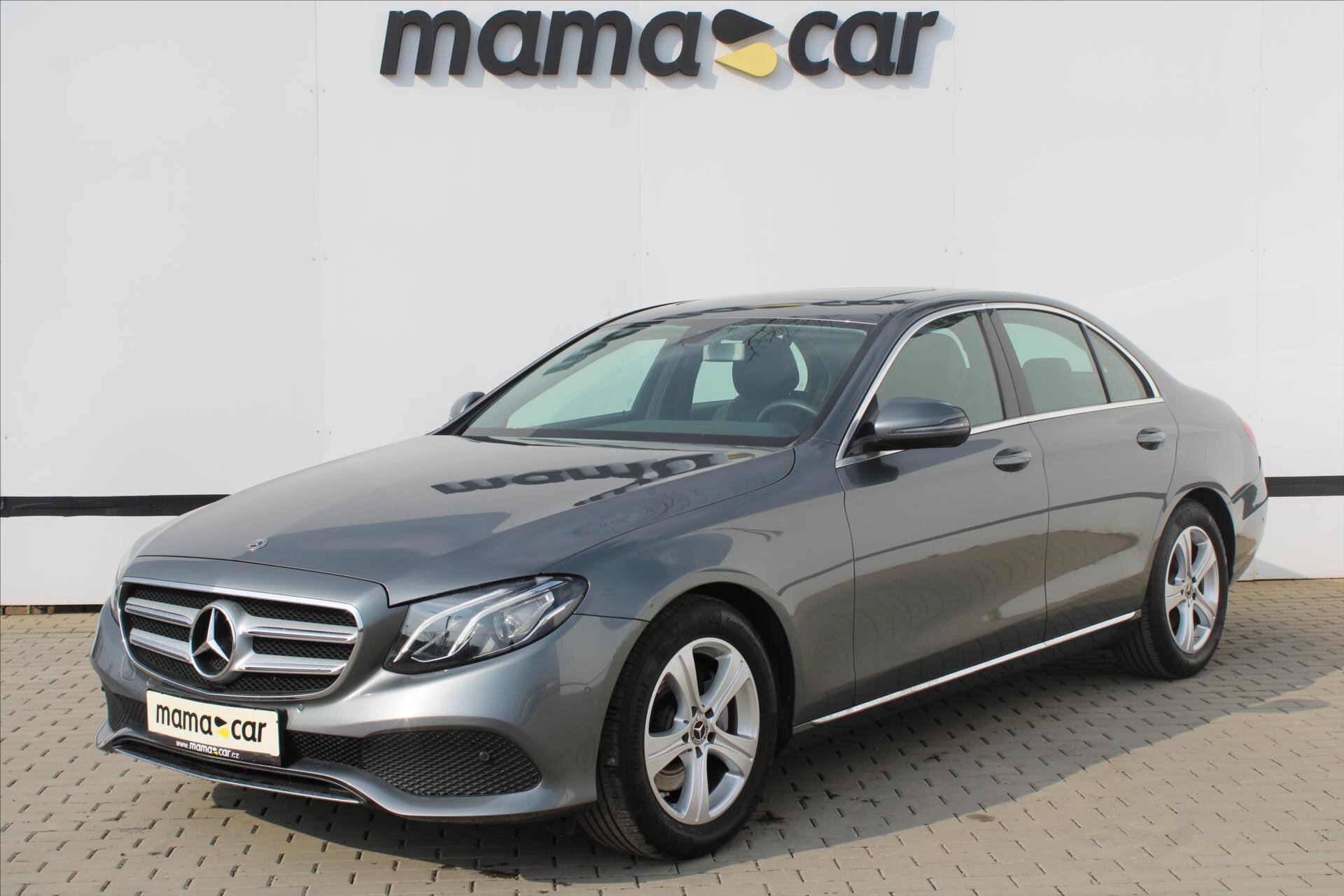 Mercedes-Benz Třídy E Sedan / Limuzína 2,0 l 155 kw