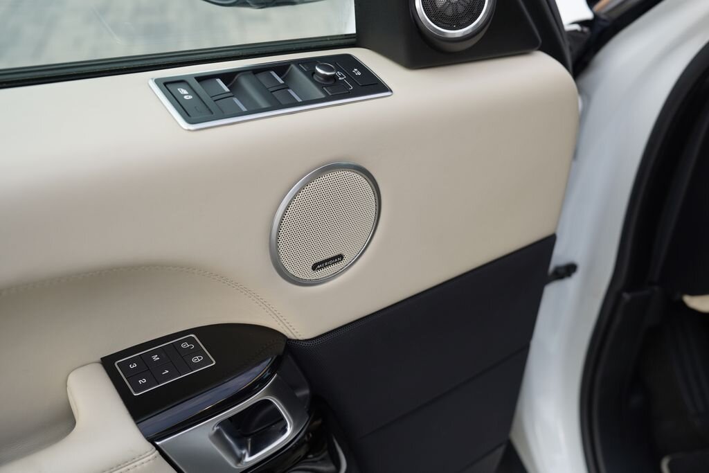 Land Rover Range Rover SUV / Terénní 4,4 l 250 kw