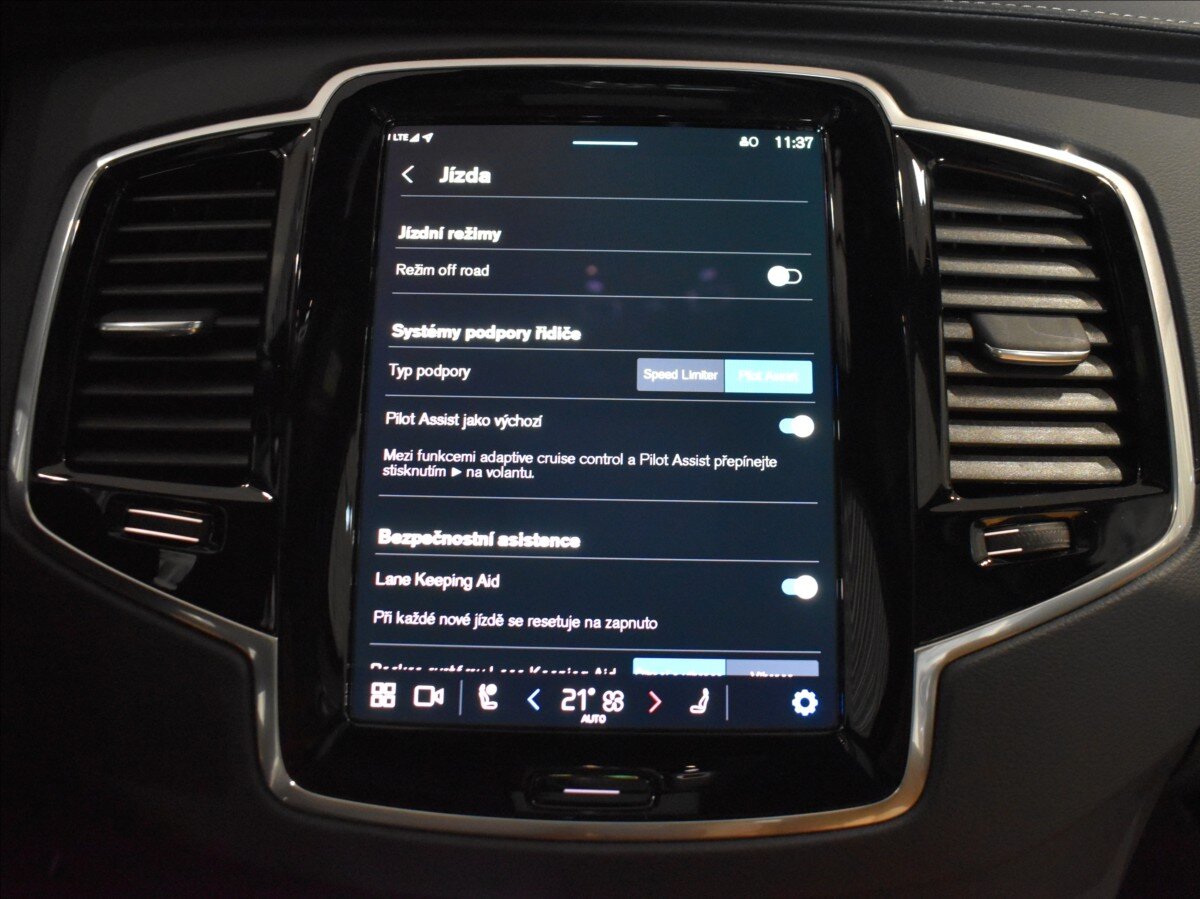 Volvo XC90 SUV 2,0 l 173 kw