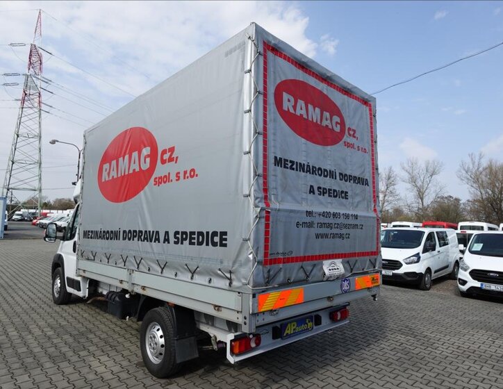 Opel Movano Valník 2,2 l 121 kw