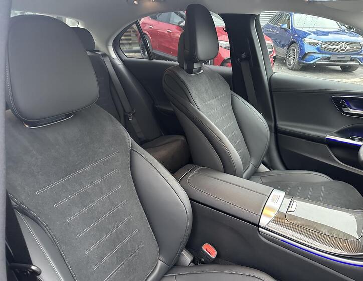 Mercedes-Benz Třídy C 16