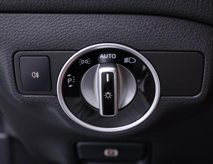 Mercedes-Benz CLA 18