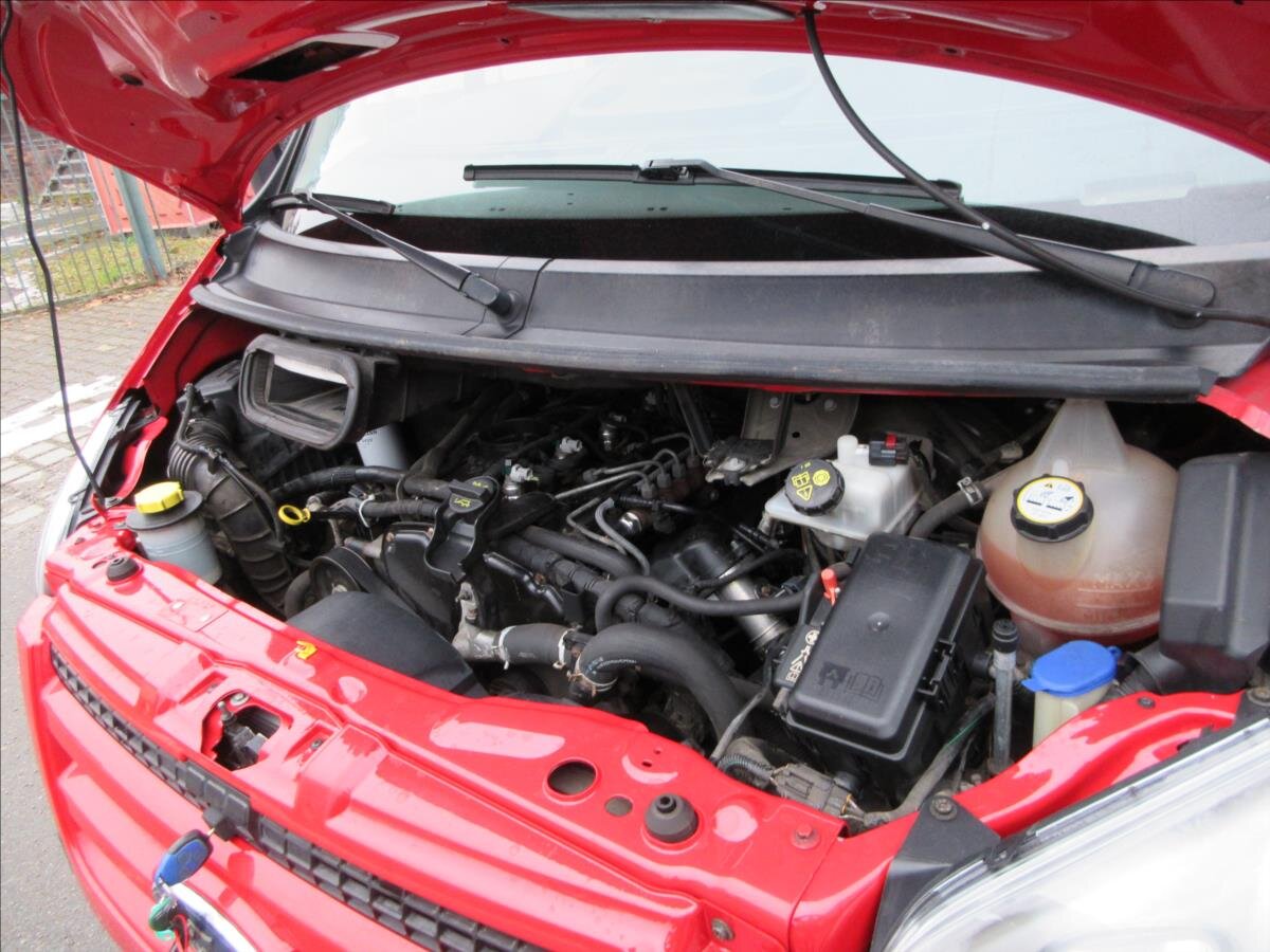 Ford Transit Valník 2,4 l 103 kw