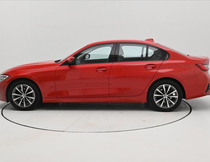 BMW Řada 3 8