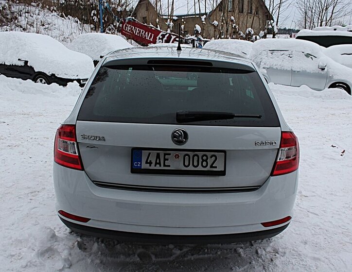 Škoda Rapid Hatchback 1,2 l 63 kw