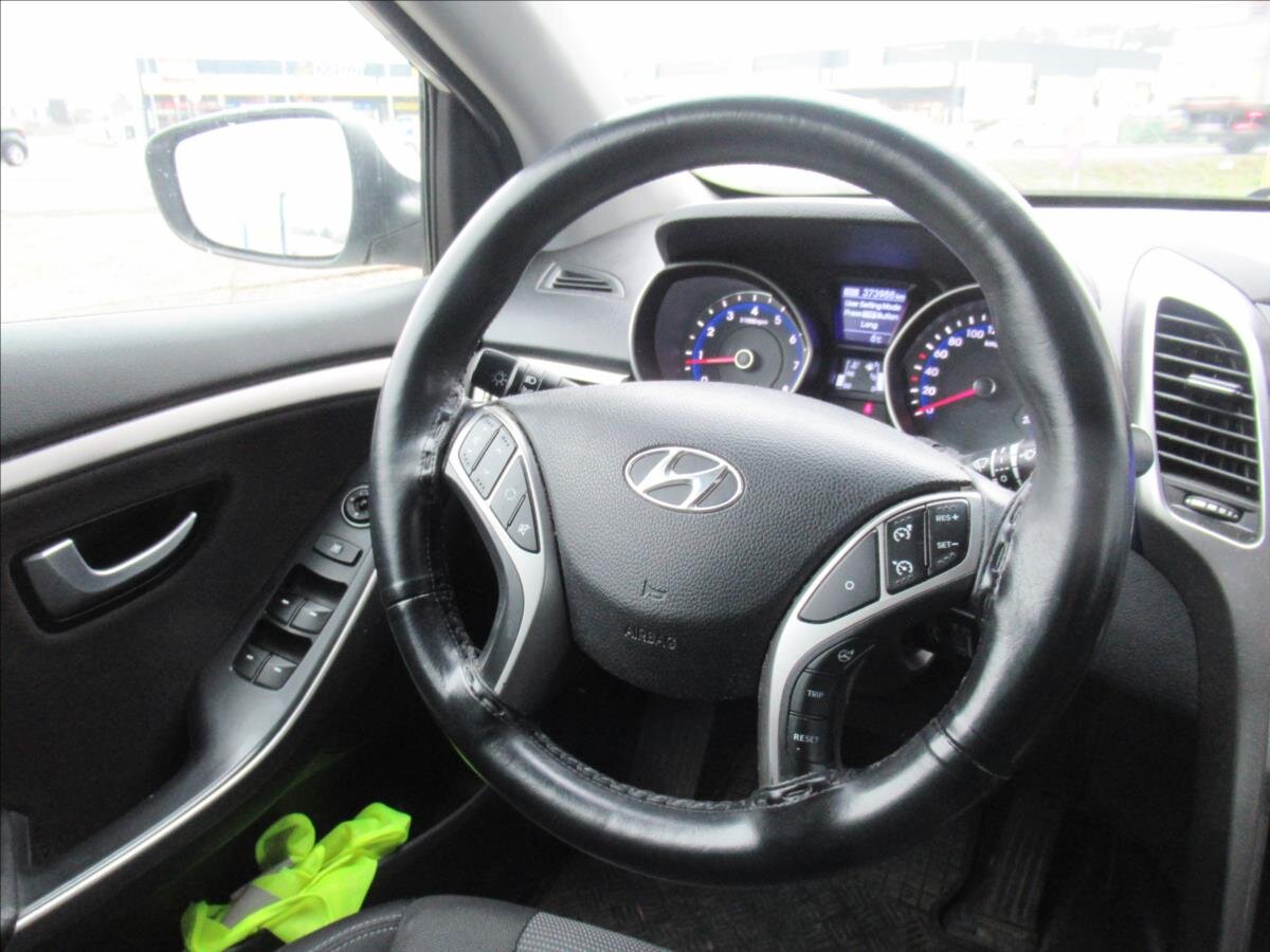 Hyundai i30 Kombi 1,6 l 88 kw