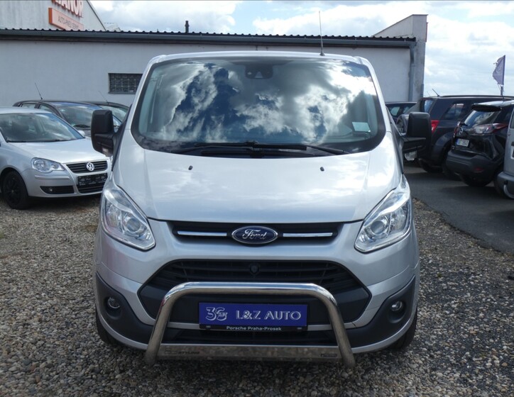 Ford Transit Custom 2