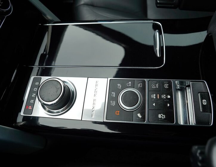 Land Rover Range Rover SUV 3,0 l 190 kw