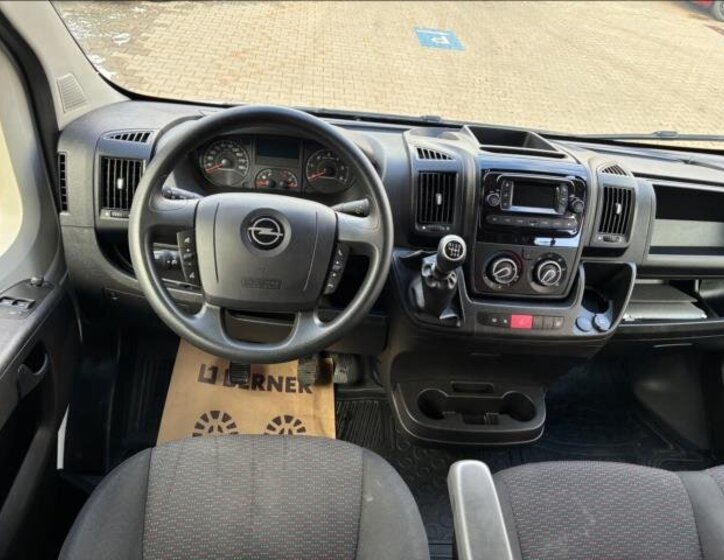 Opel Movano Skříň 2,2 l 103 kw