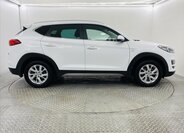 Hyundai Tucson 24