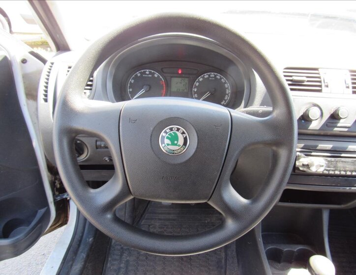 Škoda Praktik Skříň 1,2 l 51 kw