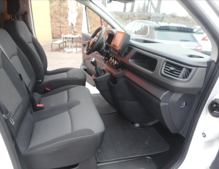 Renault Trafic MPV 2,0 l 110 kw