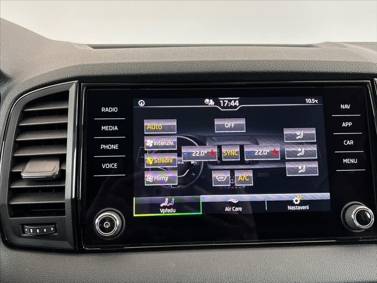 Škoda Karoq SUV / Terénní 1,5 l 110 kw