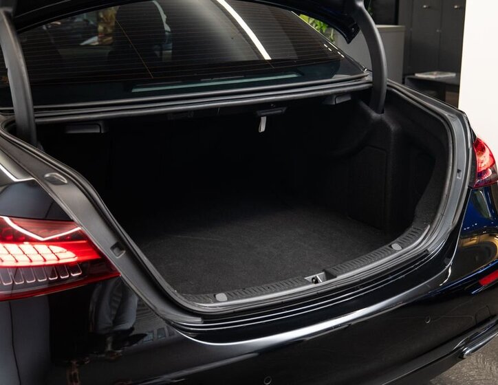 Mercedes-Benz Třídy E 16