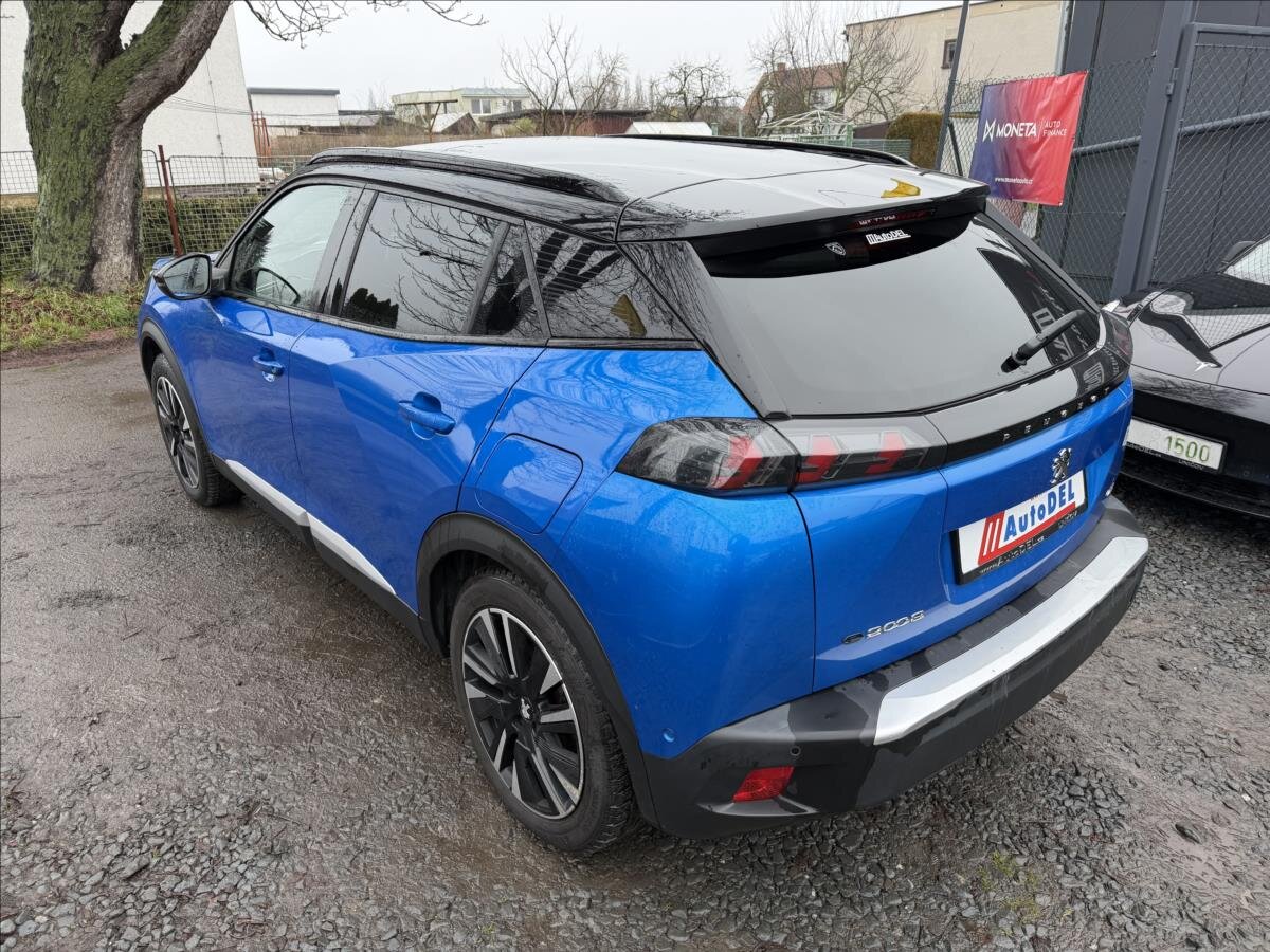 Peugeot 2008 SUV 0,0 100 kw