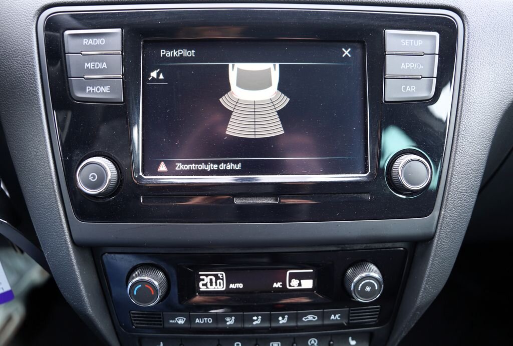 Škoda Rapid Sedan / Limuzína 999,0 70 kw