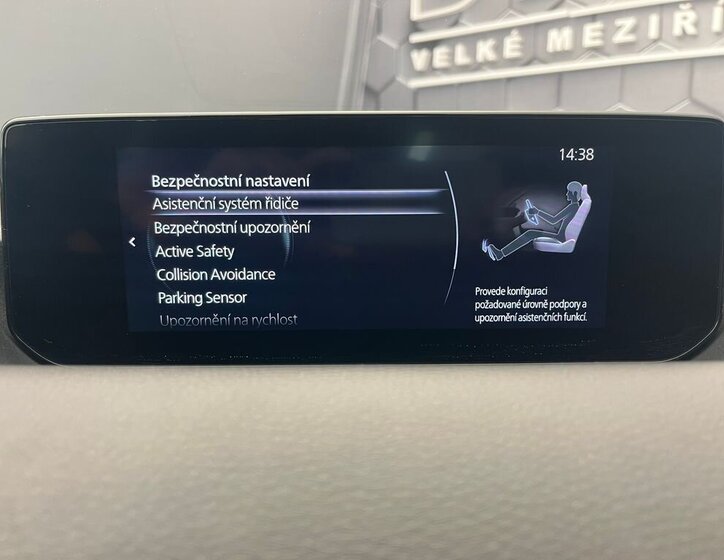 Mazda MX-30 SUV / Terénní 0,0 107 kw