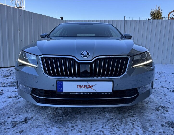 Škoda Superb 2