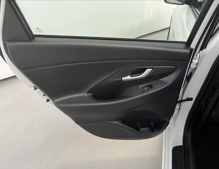 Hyundai i30 Kombi 998,0 88 kw