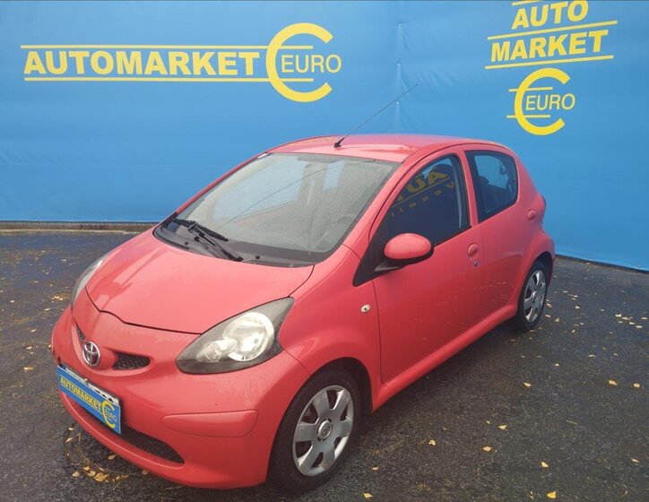 Toyota Aygo Hatchback 998,0 50 kw