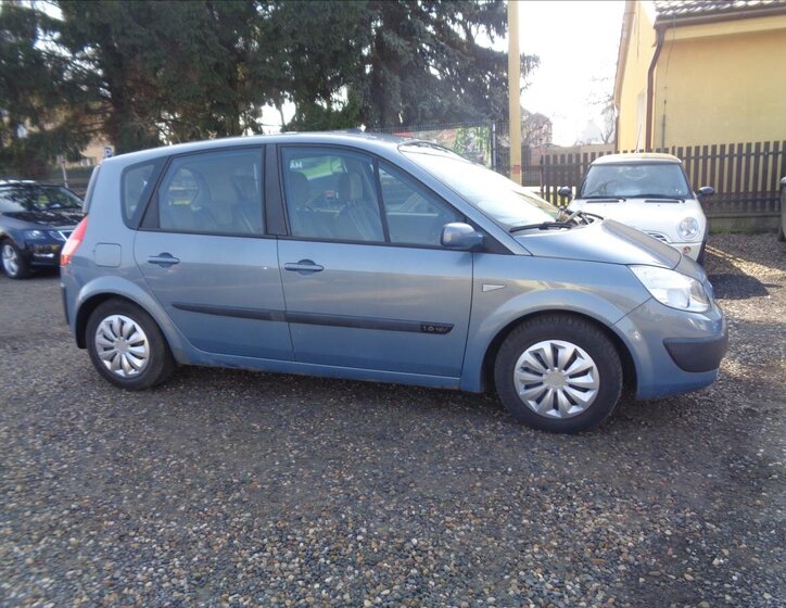 Renault Scénic Kombi 1,6 l 83 kw