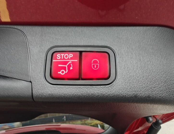 Mercedes-Benz EQB SUV 0,0 168 kw