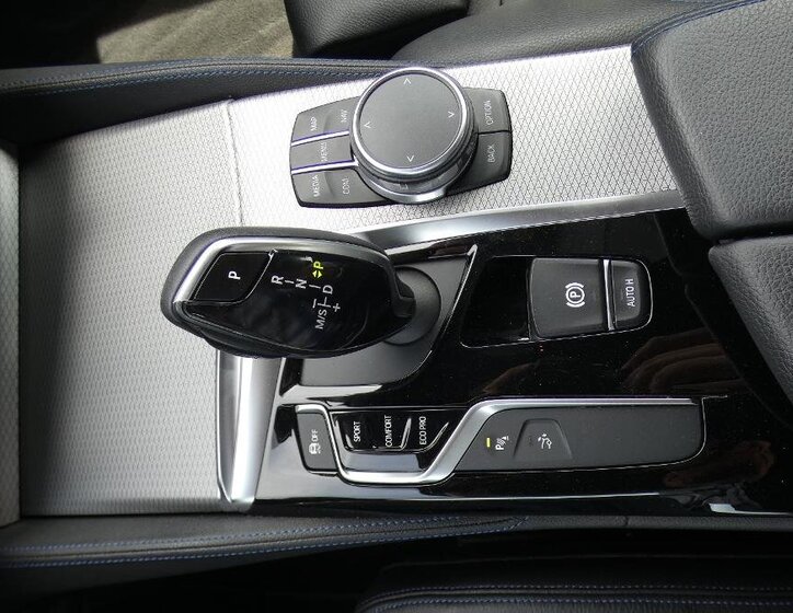 BMW Řada 6 Liftback 3,0 l 195 kw