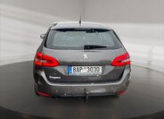 Peugeot 308 5