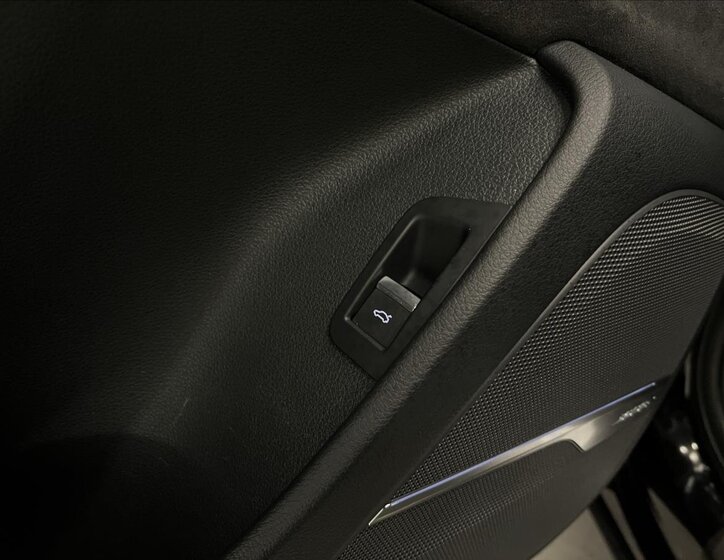 Audi SQ7 Kombi 4,0 l 320 kw