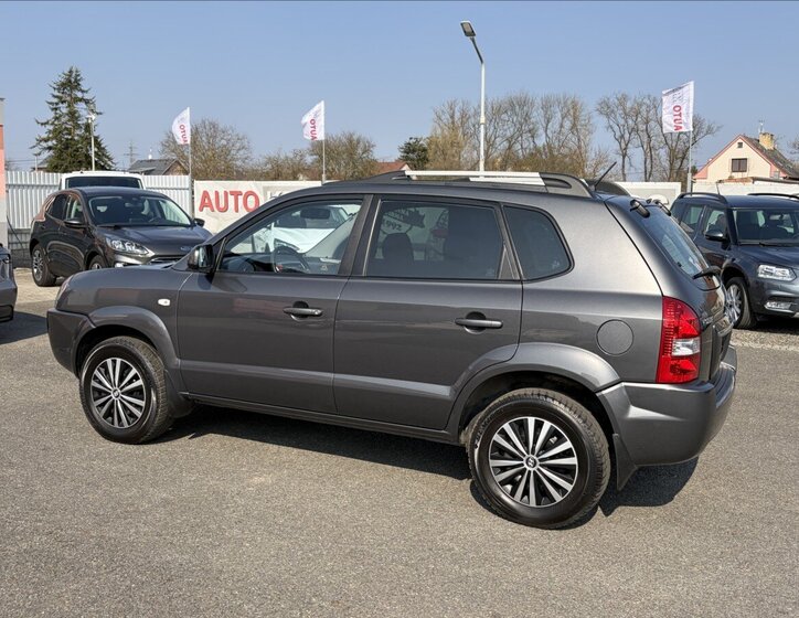 Hyundai Tucson Kombi 2,0 l 104 kw