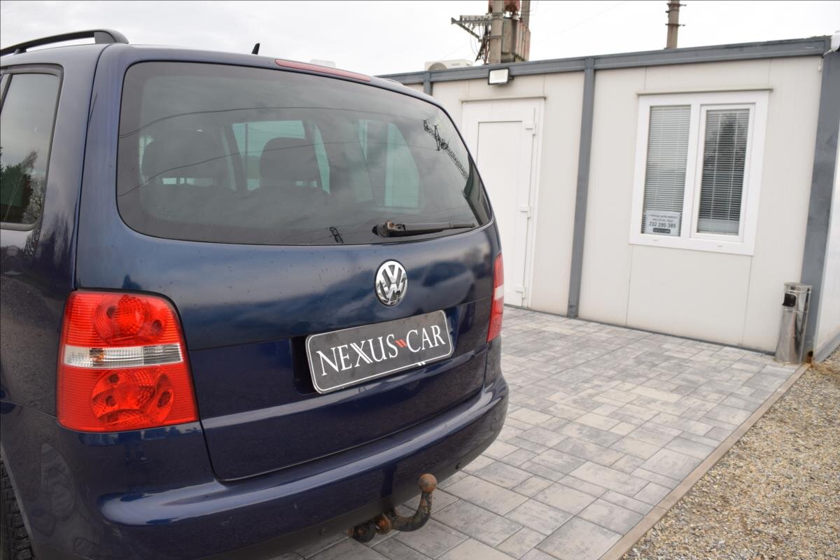 Volkswagen Touran Kombi 1,4 l 103 kw