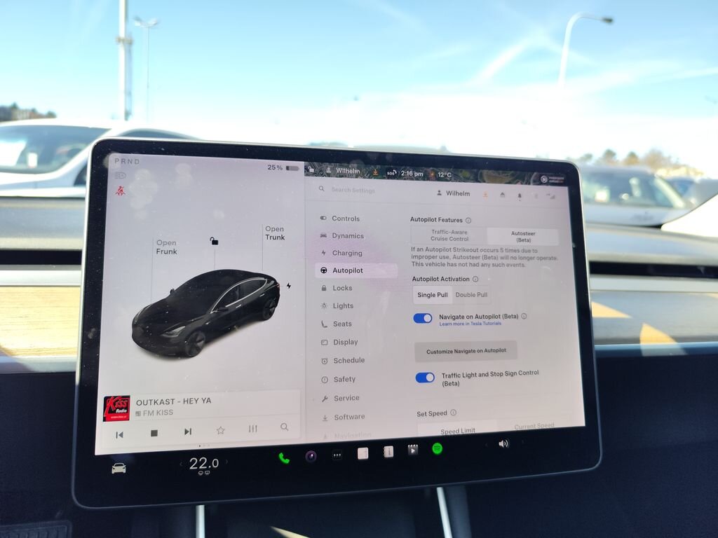 Tesla Model 3 Sedan / Limuzína 0,0 155 kw