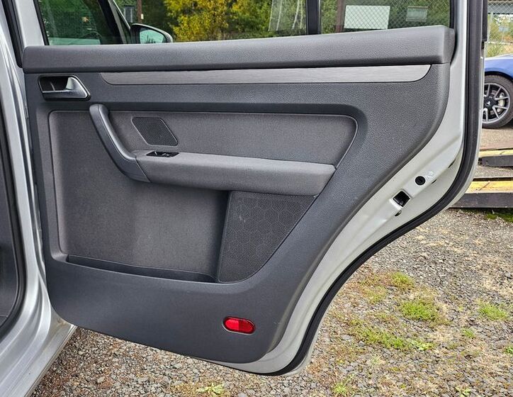 Volkswagen Touran 15