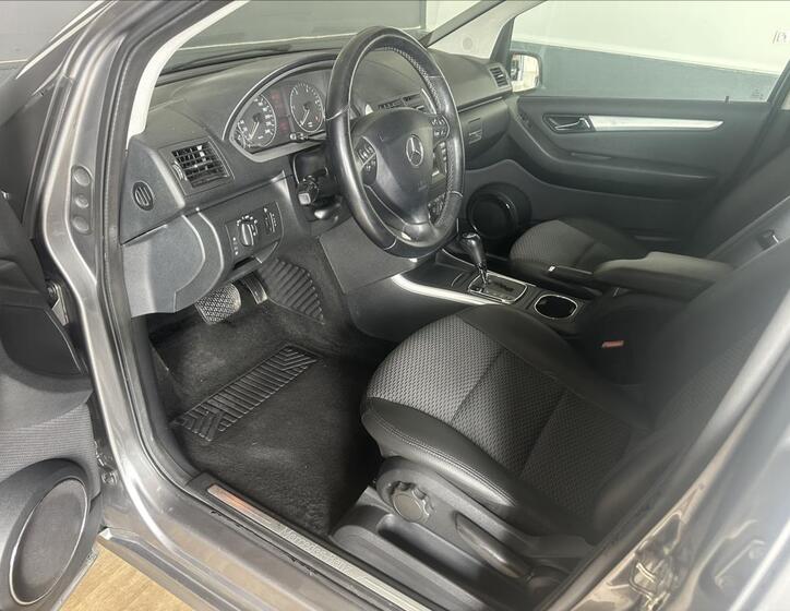 Mercedes-Benz Třídy A 9